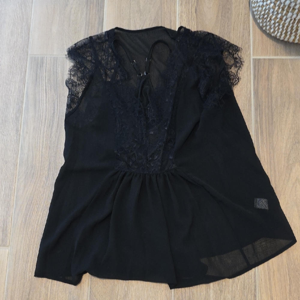 Elegant Black Lace Women's Top